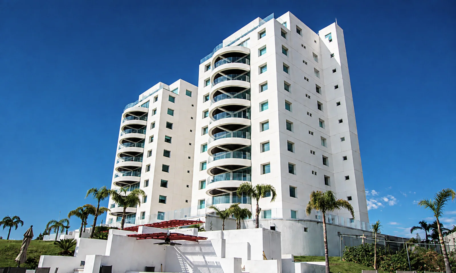 Arquitectura, interiores e inmobiliario